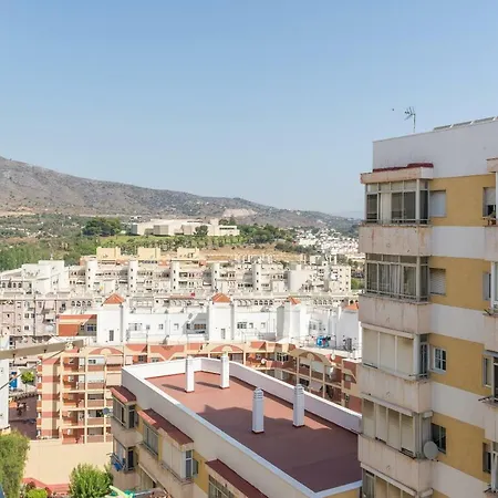 Confortable Estudio Con Terraza, Vistas A La Montana, Mar Y Mas Torremolinos