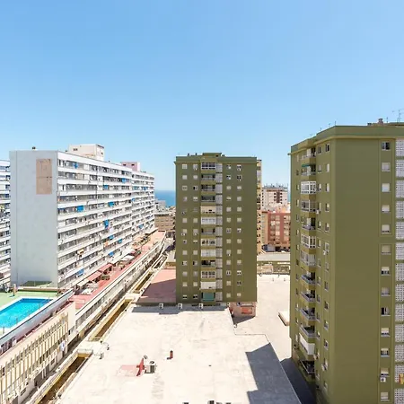 Confortable Estudio Con Terraza, Vistas A La Montana, Mar Y Mas * Torremolinos